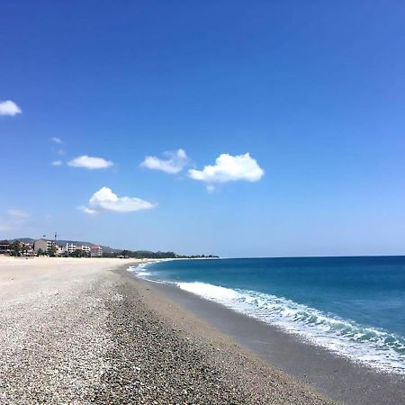 Apartmán La Mansarda Marina di Gioiosa Ionica Exteriér fotografie